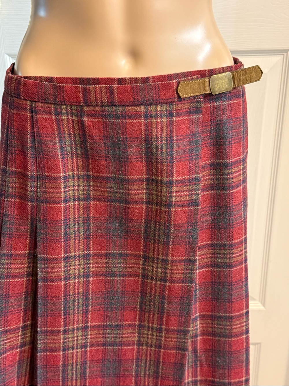 Vintage Pendleton Wool Womens Red Plaid Skirt Kilt  Buckle Size 12 - Picture 4 of 16